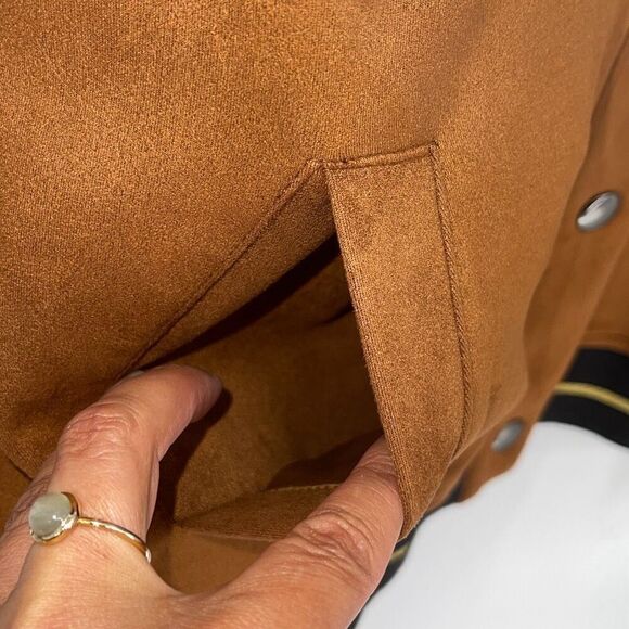 Aqua Women’s Lined Snap Button Stretchy Long Sleeve Bomber Jacket Brown Size Sma - Picture 6 of 9